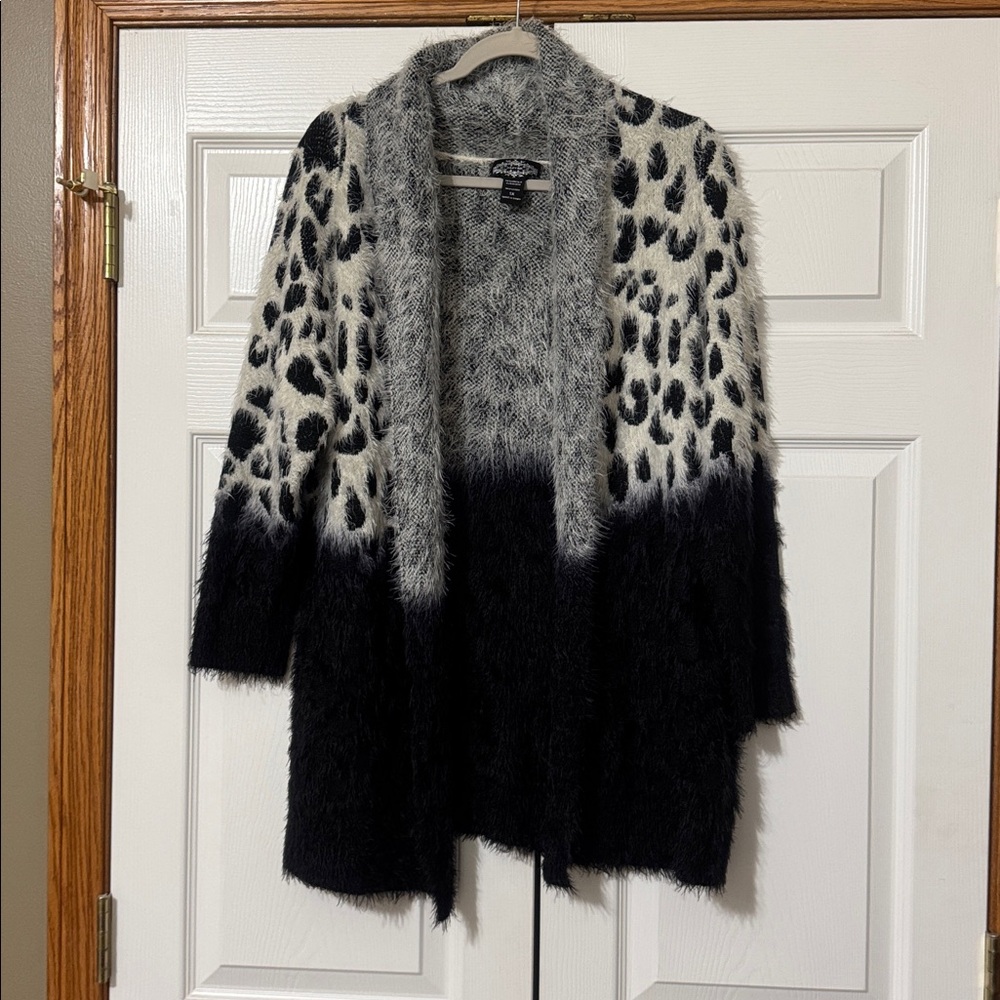 Olivers Black & Cream Fuzzy Animal-Print Open Cardigan